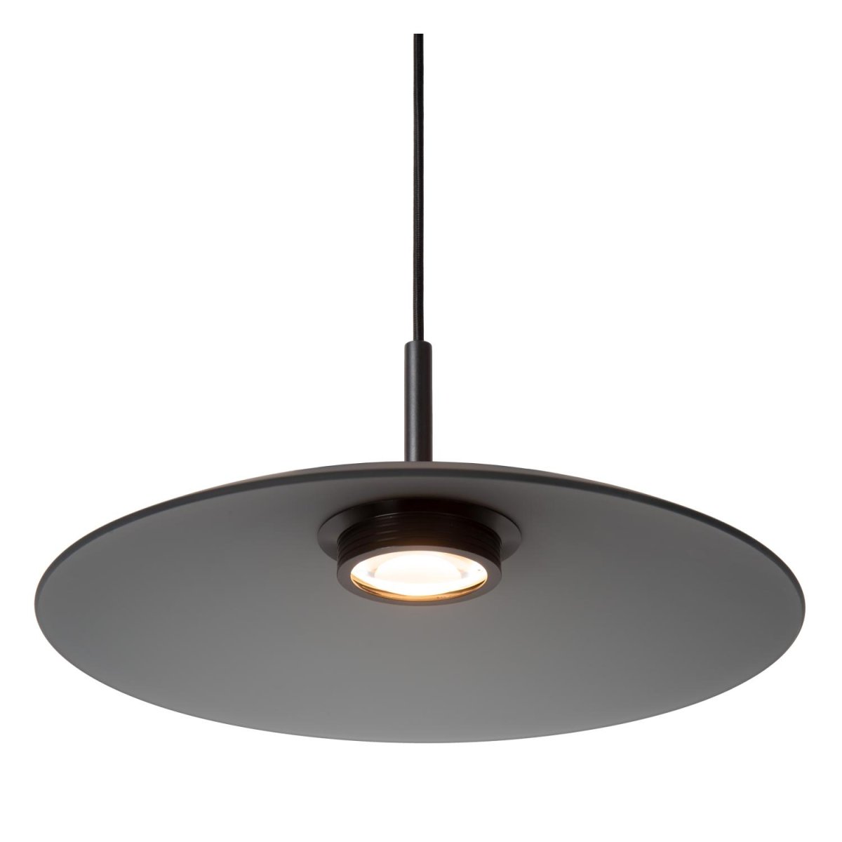 Menga Ø40 Røykfarget Taklampe Fra Lucide - Denne originale pendellampen, laget av satengmatt glass av h&oslash;y kvalitet, har en innebygd linse som gir b&aring;de et klart lys nedover og en myk gl&oslash;d.