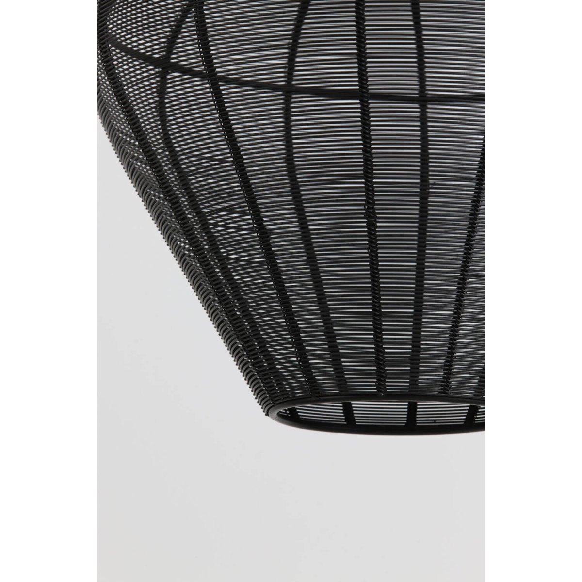 Alvaro Ø36 Svart Taklampe Fra Light & Living - 