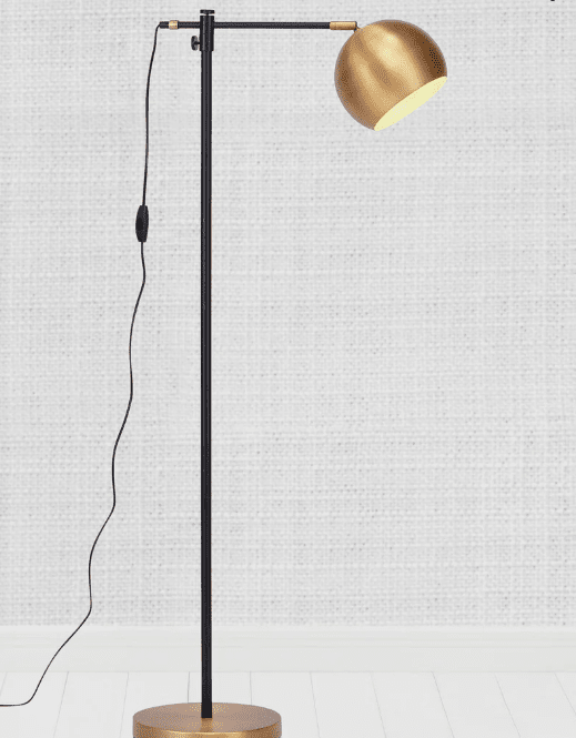 Chester Bronse gulvlampe Fra Markslöjd - Lampen er praktisk når den er justerbar i høyden og dreibar i lampeskjermen.