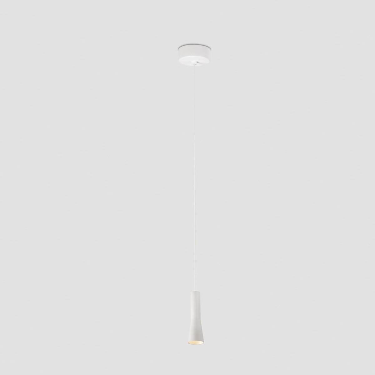 Nina Ø4 Hvit Taklampe Fra Faro Barcelona - Nina er en hvit pendellampe med integrert LED-teknologi og et stilig, minimalistisk design.