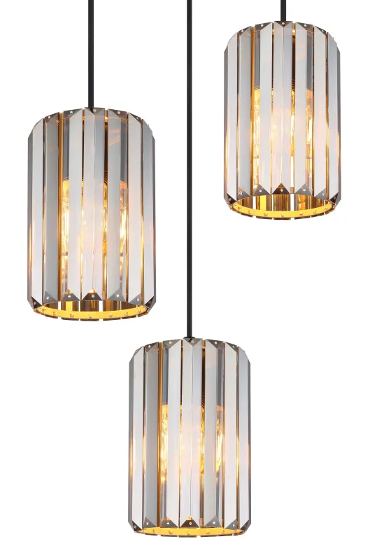 Run Ø35 Røykfarget Taklampe Fra Globo Lighting - Kombinationen av metall i tr&auml;utseende och de tre sk&auml;rmarna med r&ouml;kf&auml;rgade K5-kristaller ger en harmonisk ljusspridning och en sofistikerad k&auml;nsla.