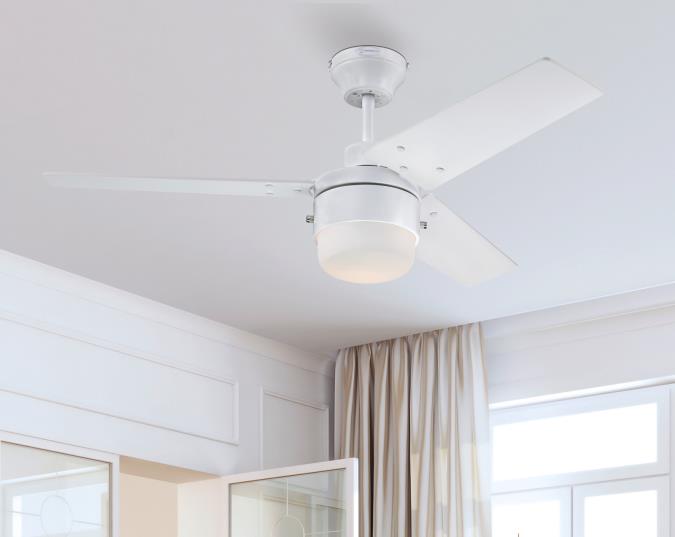 Talia Ø105 Hvit Fra Westinghouse - Med et lydnivå&aring; på 48 dB og 10 års garanti på motor er Talia en moderne og funksjonell løsning for hjemmet.