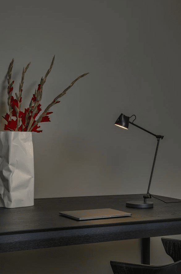 Milne 42cm Svart skrivebordslampe Fra Lucide - 