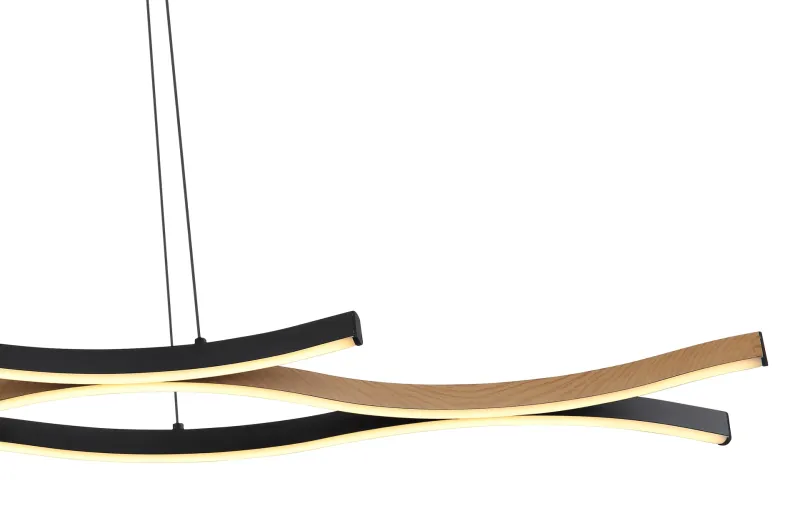 Geronimo 108cm Natur Taklampe Fra Globo Lighting - Den mattsvarta metall- och aluminiumstommen, kompletterad med tr&auml;liknande dekorationer och en opalf&auml;rgad plastsk&auml;rm, ger en stilren och harmonisk estetik.
