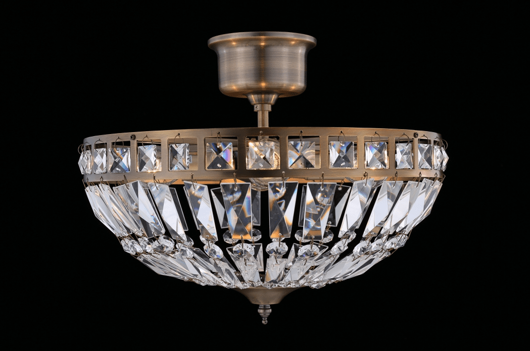 Flores Ø35 Antikk messing krystall Fra Norrsken Design - Taklampen Flores i antikk stoff er en elegant og sofistikert lyskilde som lyser opp hvert rom med sitt moderne design og eksklusive detaljer.