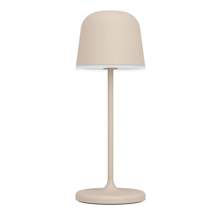 Mannera 20cm Sand bærbar Fra Eglo - Den lades enkelt med den medfølgende USB-kabelen, noe som gjør den enkel å ta med hvor som helst – uansett om du er på terrassen, i hagen eller på piknik.