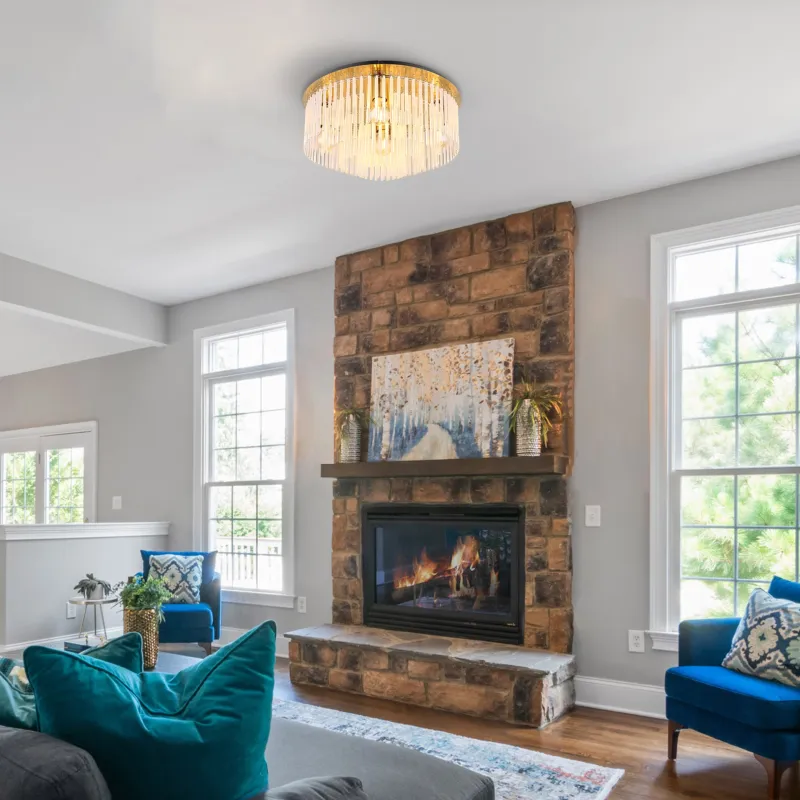 Gorley Ø50 Gull plafond Fra Globo Lighting - Dess design imponerar med en stilfull kombination av guldf&auml;rgad metall och dekorativa stavar i opalglas.