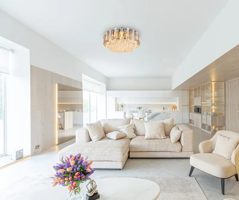 Orgina Ø55 Røykfarget plafond Fra Globo Lighting - Plafonden Orgina tillf&ouml;r rummet en lyxig k&auml;nsla med gnistrande kristaller och r&ouml;kf&auml;rgade glasstavar.