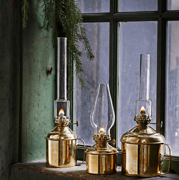 Kerosene lamp haga Gull/messing Fra Strömshaga - Passer med veke artikkelnummer 116210 og brennere med artikkelnummer 668700G.