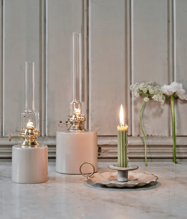 Kerosene Lamp Straight Big Beige Fra Strömshaga - Passer med veke artikkelnummer 116210 og brennere med artikkelnummer 121810G.