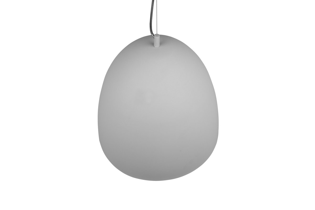 Tilda Ø40 Grå Taklampe Fra Trio Lighting - Tilda sprer et varmt lys og skaper en koselig atmosfære – perfekt for de som ønsker å heve følelsen i hjemmet sitt med en sofistikert detalj.
