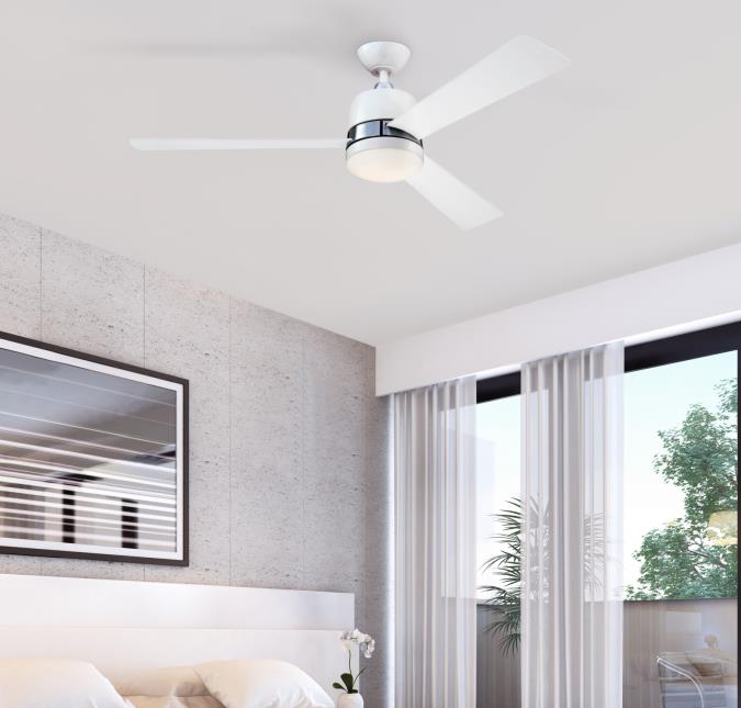 Tristan Ø132 Hvit Fra Westinghouse - Tristan takvifte, med dimmebar belysning og fjernkontroll, har en elegant tofarget design med en hvit finish og børstet nikkel-aksenter.