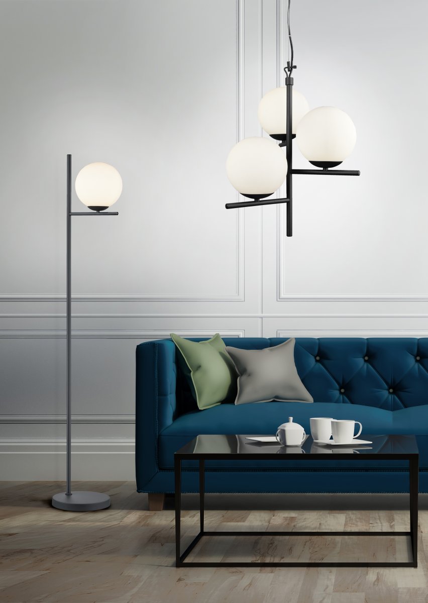 Pure Ø40 Svart Taklampe Fra Trio Lighting - Den er perfekt for å lyse opp spisebordet og for å understreke din personlige stil.