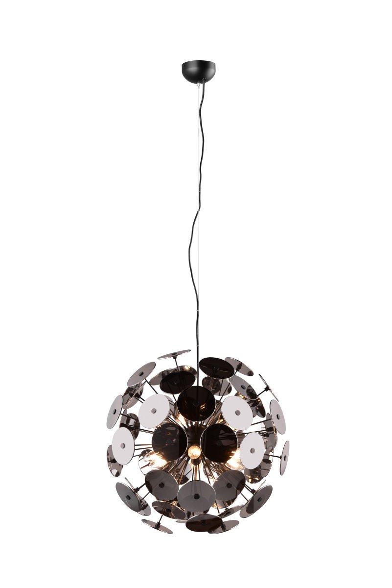 Discalgo Ø54 Svart Taklampe Fra Trio Lighting - Glassrutene reflekterer lyset i et krombelegg, mens det matte sorte metallet skaper en rikt nyansert fargekontrast.