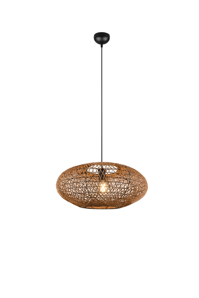 Hedda Ø52 Natur Taklampe Fra Trio Lighting - Den dekorative armaturen HEDDA skaper spennende kontraster og lyser opp rommene med sin sisal-alv som kaster et m&oslash;nster av lys og skygge p&aring;; veggen.