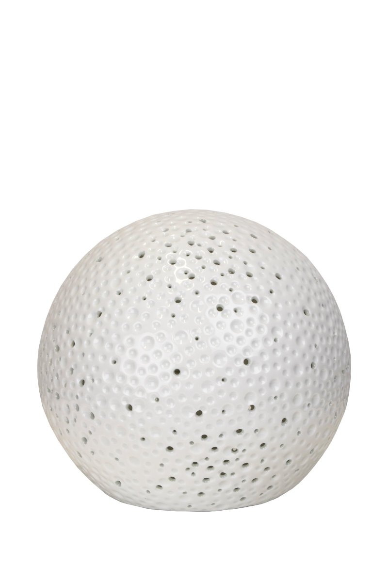 Moonlight 20cm Hvit bordlampe Fra Globen Lighting - Moonlight XL er håndlaget i Glossy White keramikk og skaper en fin atmosfære når den kaster fantastiske skygger i rommet.