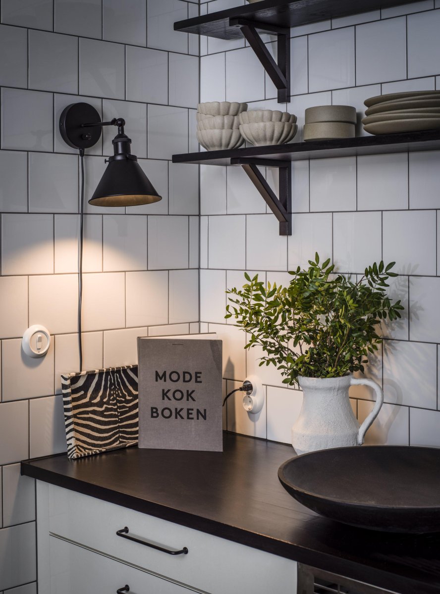 Anton Ø18 Antikk messing vegglampe Fra PR Home - 