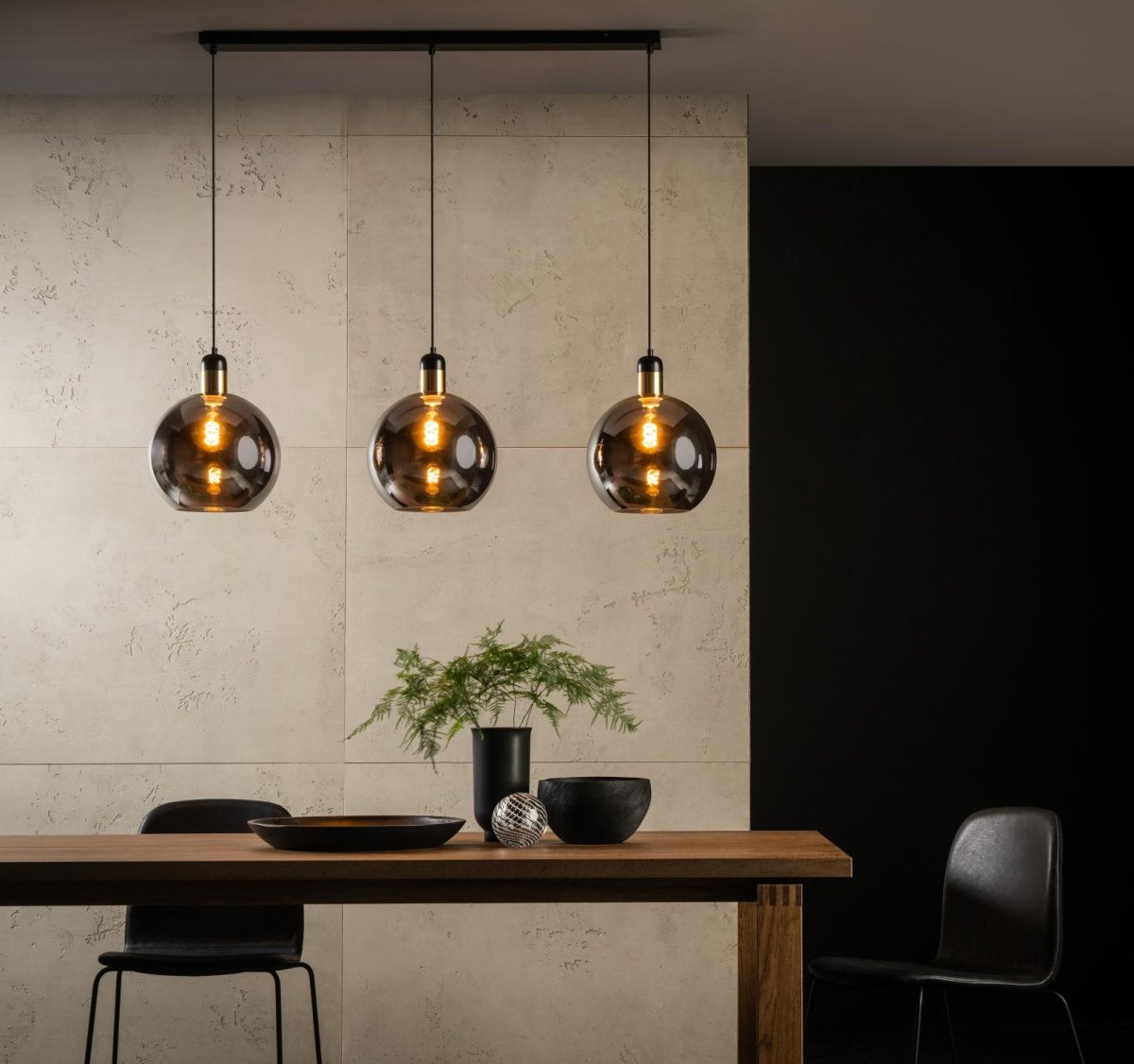 Julius 105cm Røykfarget Taklampe Fra Lucide - &nbsp;Unike produktegenskaperPasser for bruk med LED-lyskilderLampen er justerbar i høydenLett å koble til en dimmer (ekskl.