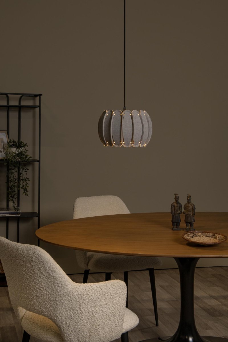 Spencer Ø30 Grå Taklampe Fra Lucide - Gj&oslash;r deg klar for Spencer &ndash; en pendellampe som tilf&oslash;rer et snev av retrosjarm og en dose dristighet til hjemmet ditt.
