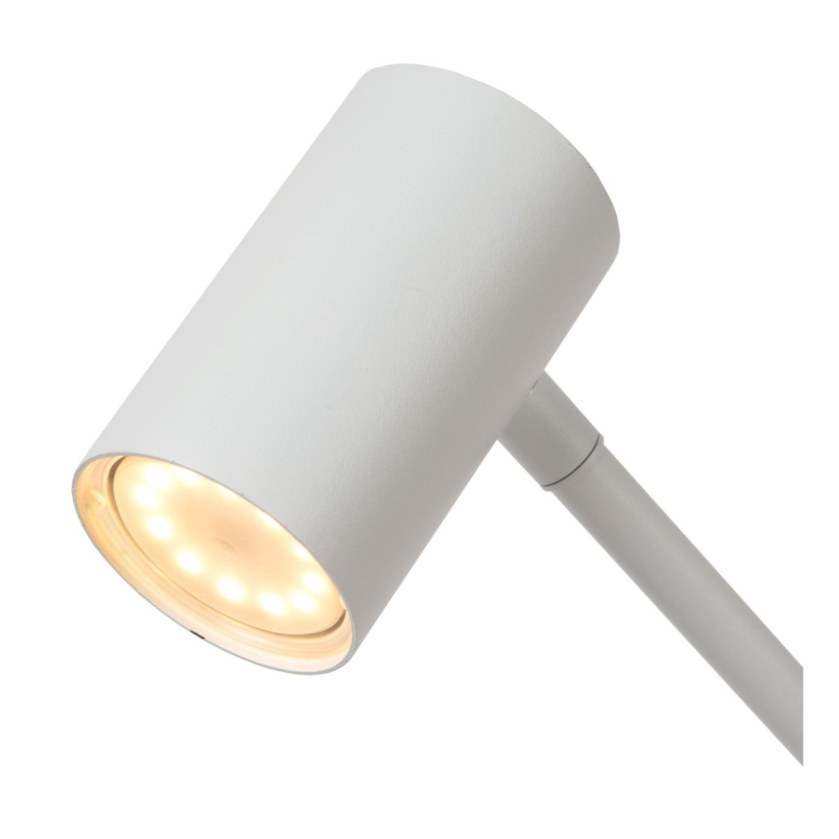Tipik 64cm Hvit skrivebordslampe Fra Lucide - Trenger du sterkt lys for &aring; studere eller en koselig atmosf&aelig;re for en god bok?
