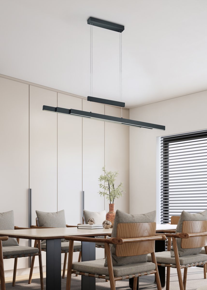 Trajan 150cm Svart Taklampe Fra Trio Lighting - Lysstyrke og fargetemperatur kan stilles inn individuelt via to separate ber&oslash;ringsdimmere &ndash; en for lysstyrke og en for fargetemperatur fra varmhvitt til kj&oslash;lig hvitt lys.