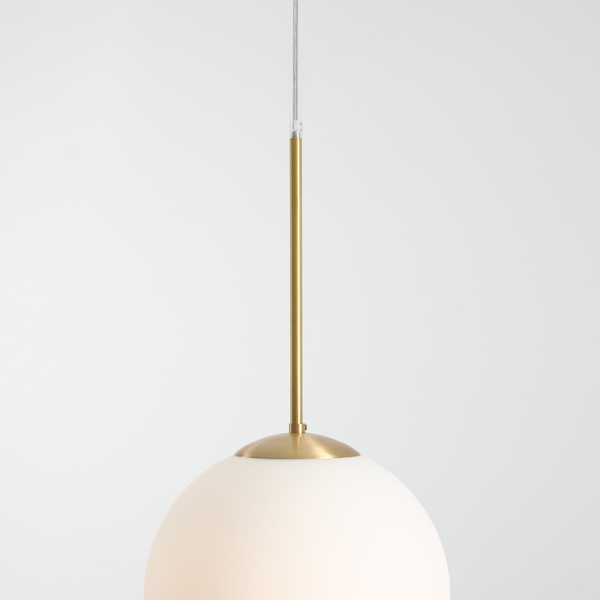 Bosso Ø30 Messing Taklampe Fra Artera - Det tidl&oslash;se designet gj&oslash;r den til den perfekte belysningen for b&aring;de moderne og klassisk interi&oslash;r.