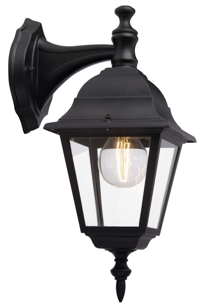 Newport Svart utendørslampe Fra Brilliant - Med IP23-klassifisering er lampen beskyttet mot regn, noe som gj&oslash;r den ideell for utend&oslash;rs bruk.