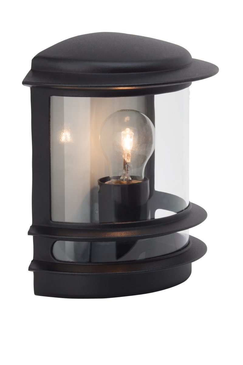 Hollywood Svart utendørslampe Fra Brilliant - Hollywood vegglampe for utendørs bruk er et allsidig valg som passer perfekt ved siden av inngangsdøren eller som dekorativ belysning på; husfasaden.
