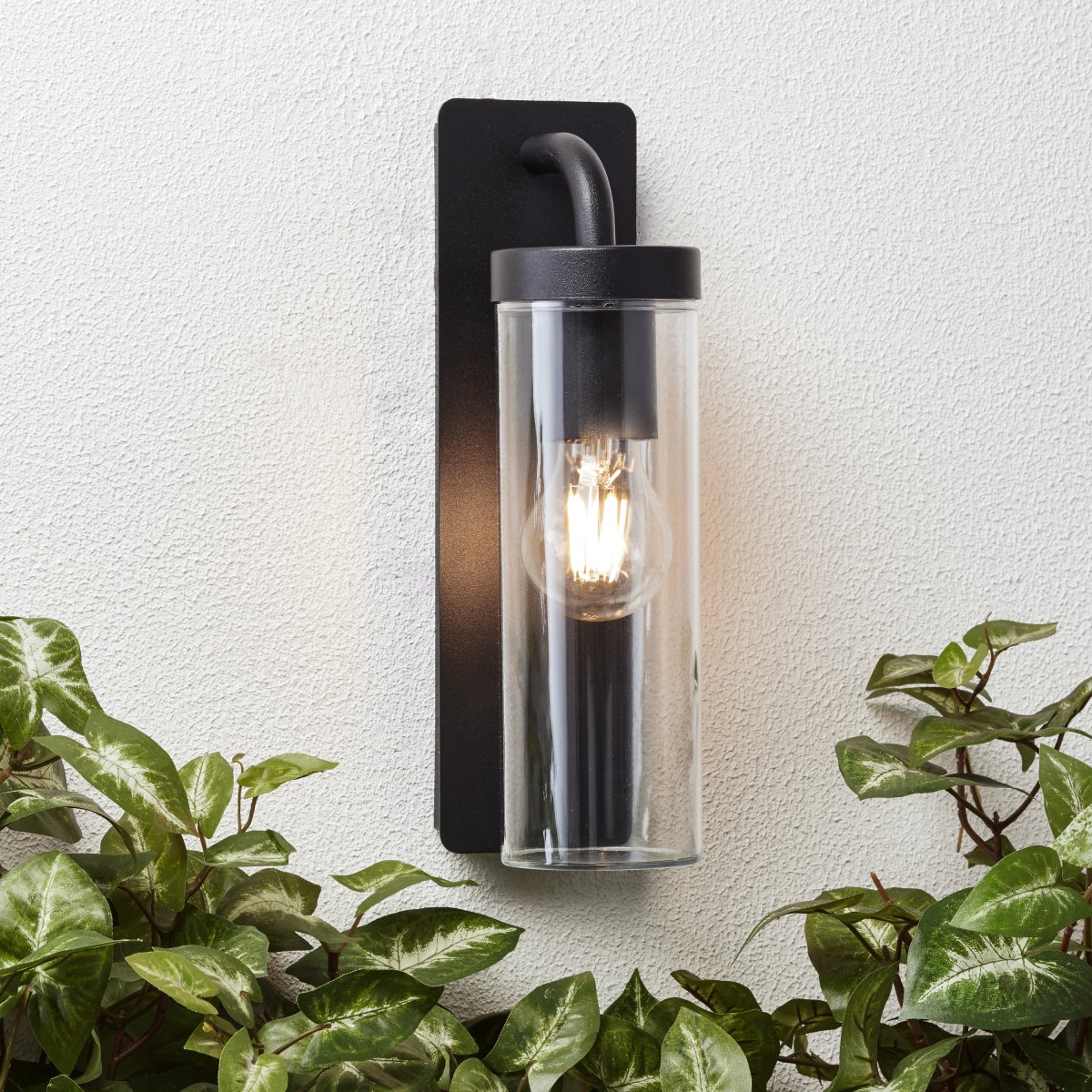 Aosta Matt svart utendørslampe Fra Brilliant - 