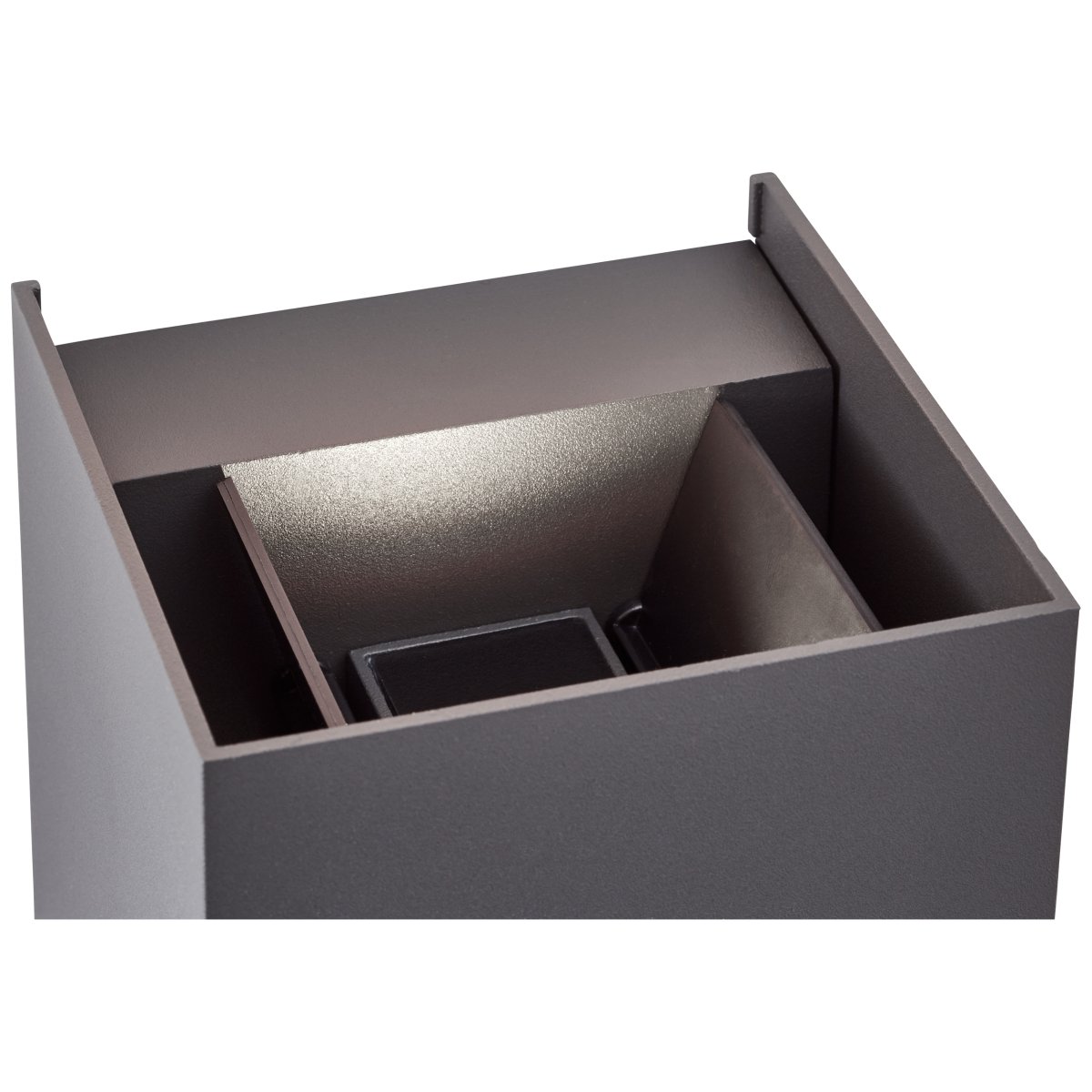 Hilly Mørk grå utendørslampe Fra Brilliant - Med IP44-klassifisering er lampen beskyttet mot vannsprut og er perfekt for utendørsmiljøer.