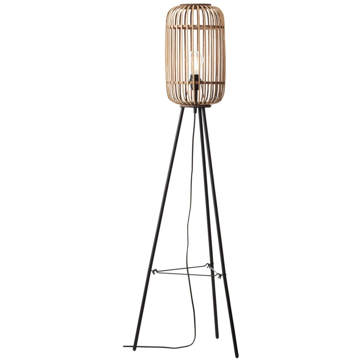 Woodrow Natur gulvlampe Fra Brilliant - Materialet i metall og bambus bidrar til en naturlig følelse og skaper en koselig atmosfære i rommet.