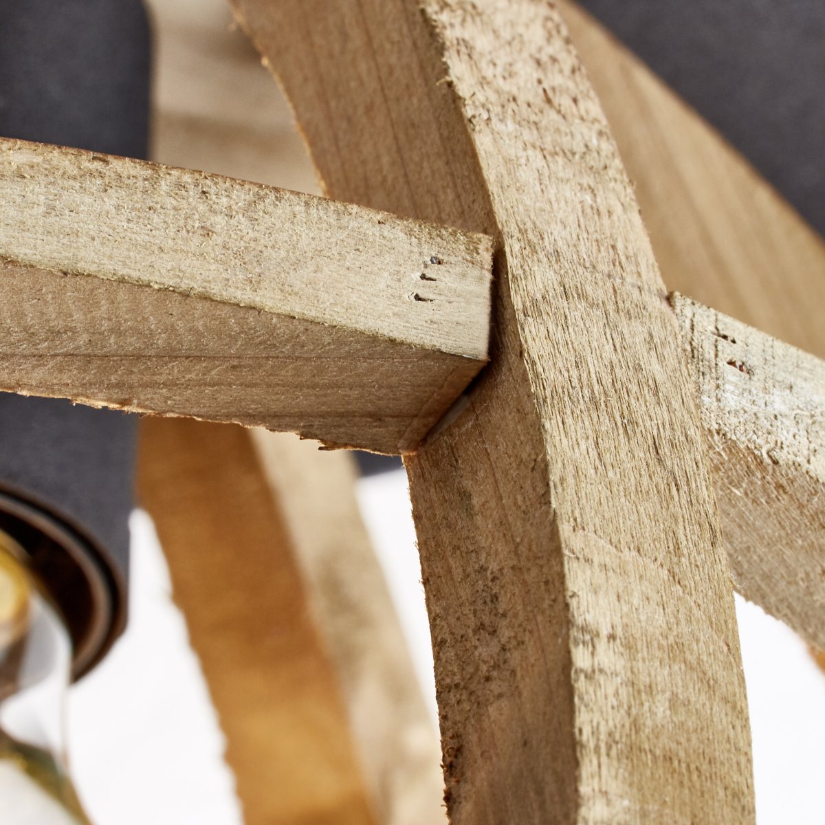 Matrix Nature Ø25 Tre plafond Fra Brilliant - Matrix Nature taklampe er en vakker kombinasjon av naturlig tre og rustikk design som gir hjemmet ditt en unik atmosfære.