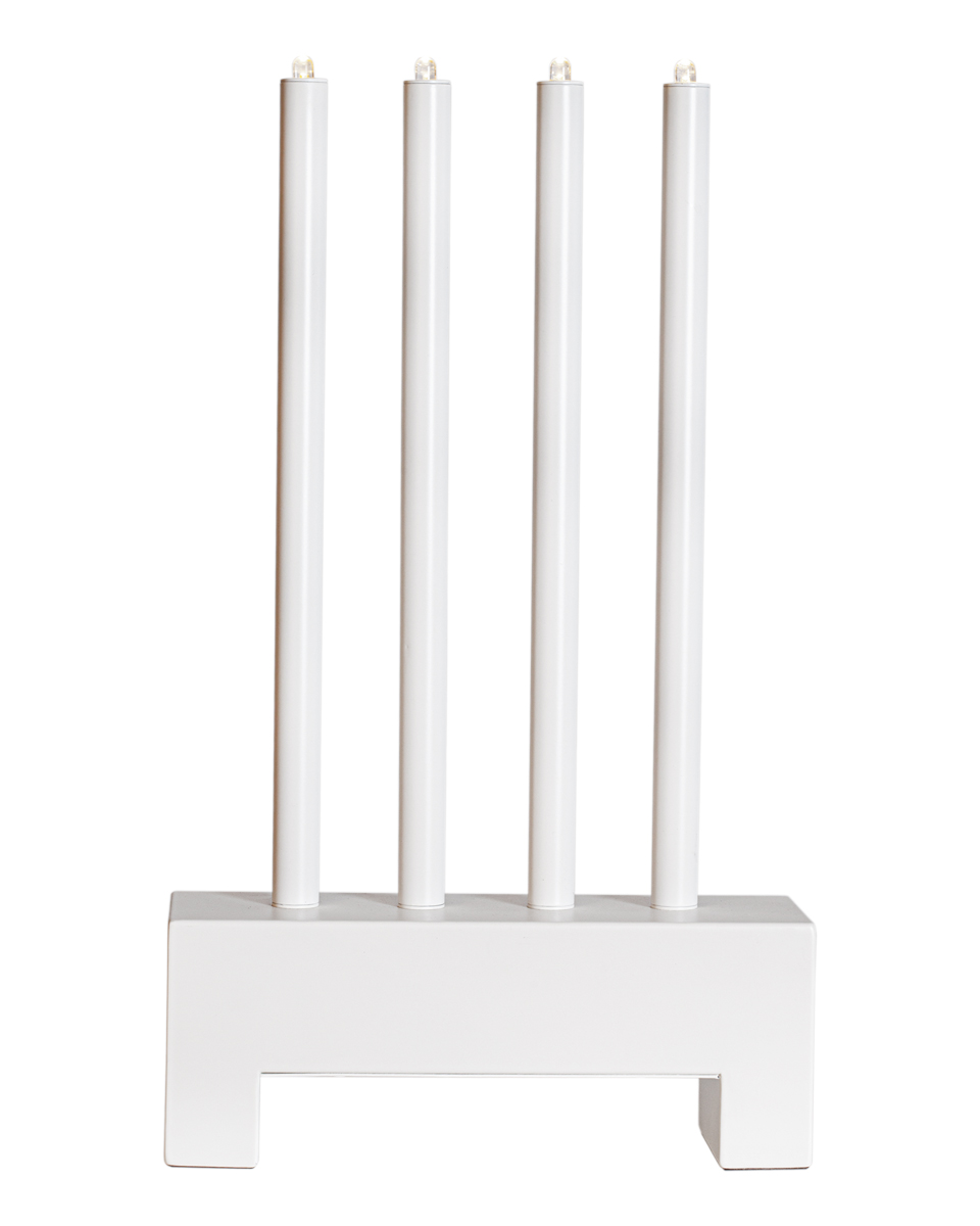 Twinkle Matt hvit Fra By Rydéns - Med en h&oslash;yde p&aring; 50 cm og en lengde p&aring; 30 cm lysestake vil Twinkle tiltrekke seg oppmerksomhet i alle milj&oslash;er.