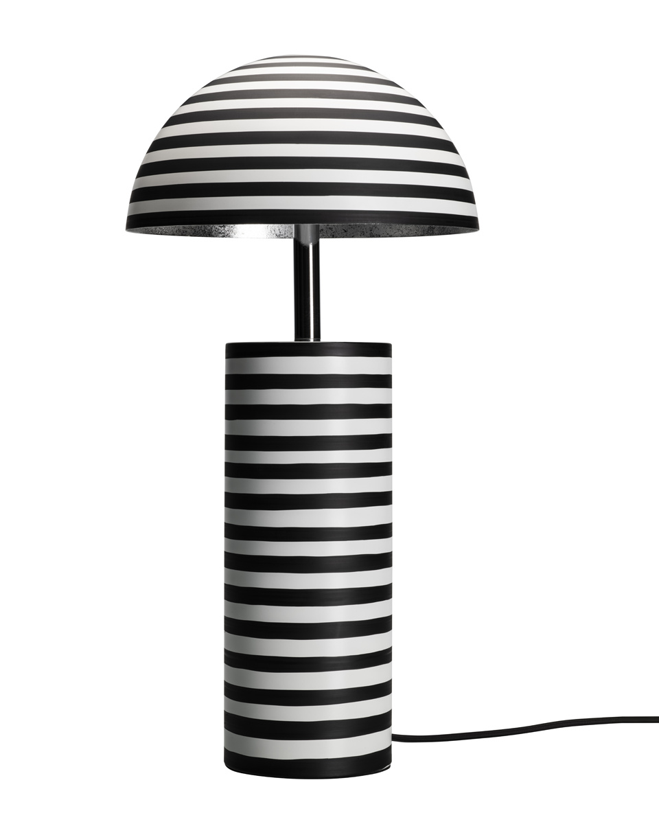 Stripe 50cm Svart og hvitt bordlampe Fra By Rydéns - Stripe er en moderne og dekorativ bordlampe designet av Lena Nyholm.