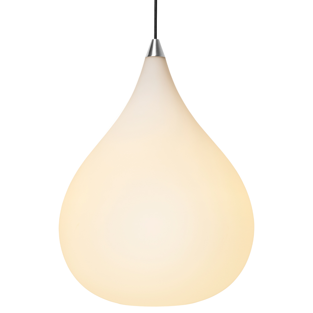 Drops Ø38 Hvit Taklampe Fra Halo Design - Skjermen laget av munnblåst opalglass skaper en fin lysspredning og i kombinasjon med detaljene i børstet aluminium bidrar lampen til en koselig atmosfære i rommet.