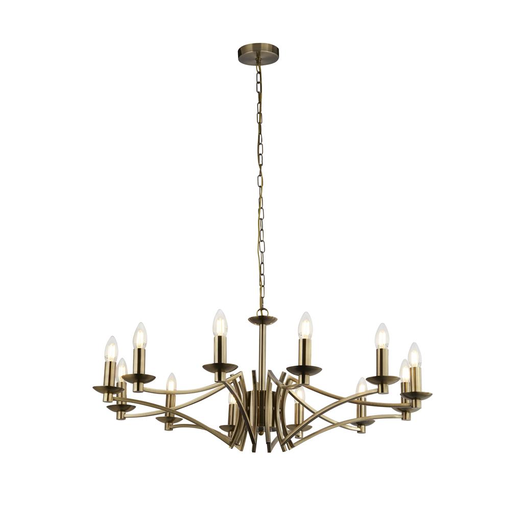 Ascot Ø88 Antikk messing Taklampe Fra Searchlight - Ascot er en klassisk metalllysekrone med antikk messingfinish som blir et tydelig midtpunkt i rommet.