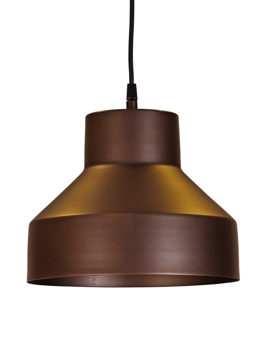 Solo Ø26 Brun Taklampe Fra PR Home - Solo er en mindre pendellampe i metall med minimalistisk design.