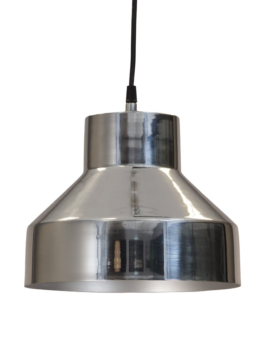 Solo Ø26 Krom Taklampe Fra PR Home - Solo er en mindre pendellampe i metall med minimalistisk design.