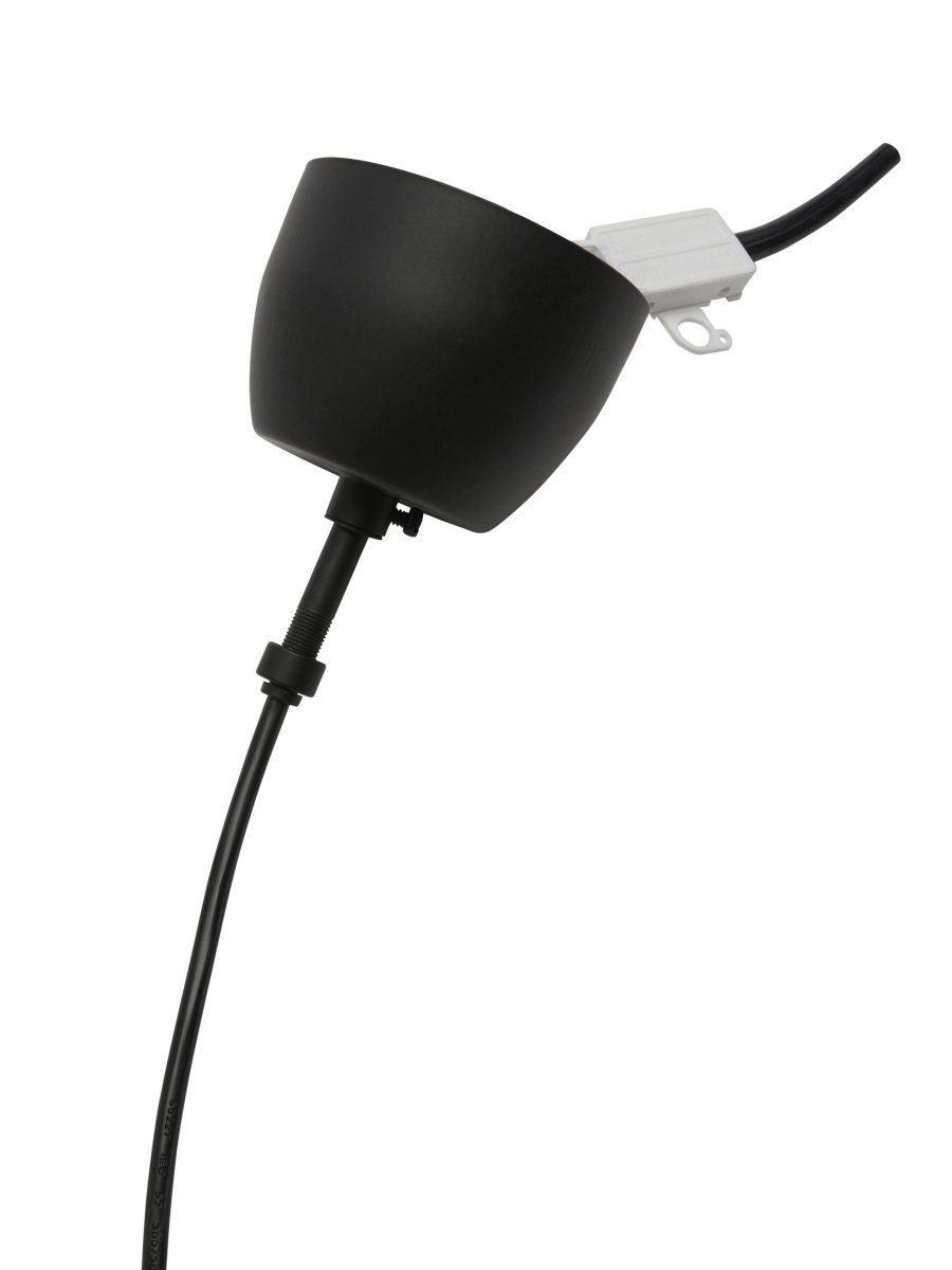 Solo Ø26 Svart Taklampe Fra PR Home - Taklampe Solo er en mindre taklampe i metall.