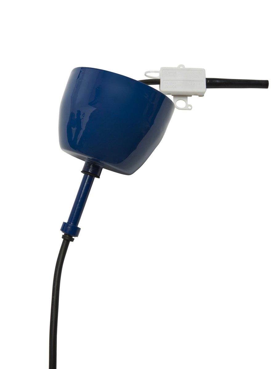 Solo Ø26 Blå Taklampe Fra PR Home - Taklampe Solo er en mindre taklampe i metall.