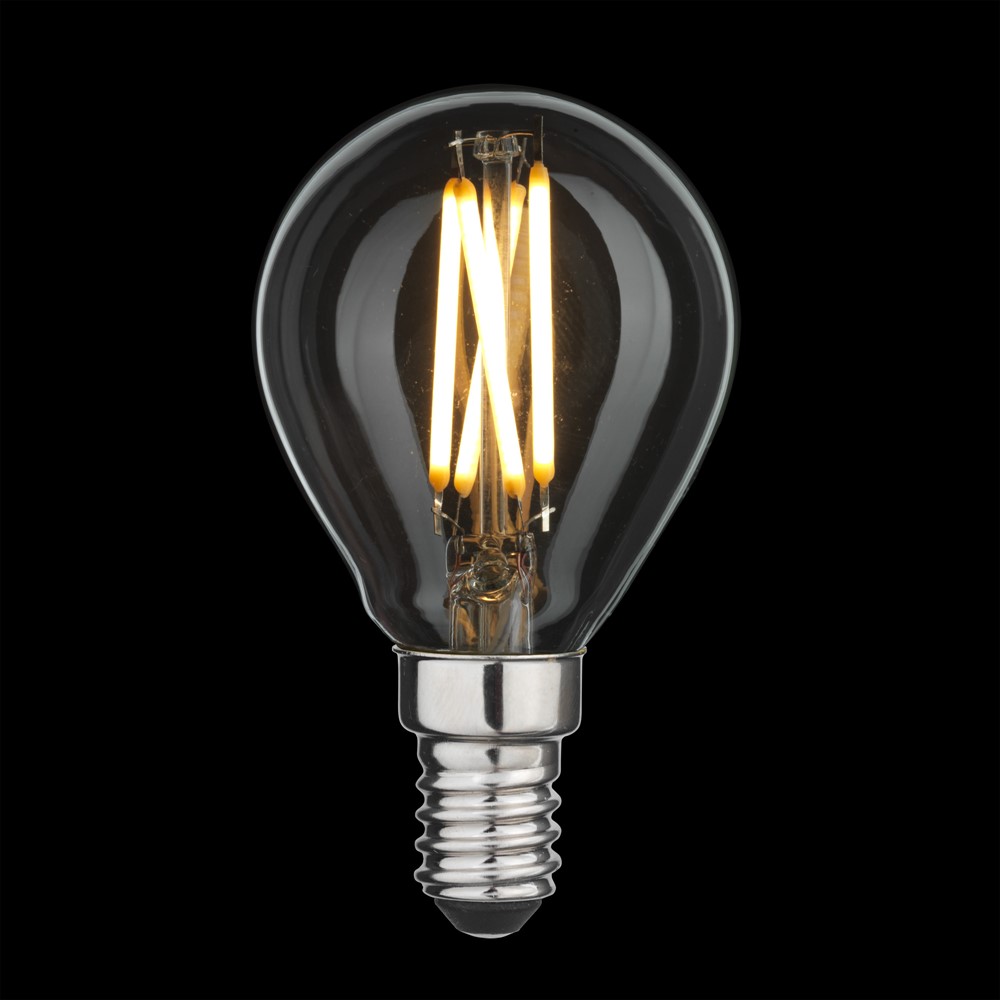 LED E14 kulepære 4W 2700K Gjennomsiktig Fra Unison - Med 4W effekt og et mykt, varmt lys p&aring; 2700K er den b&aring;de energieffektiv og perfekt for &aring; skape en hyggelig atmosf&aelig;re i mindre lamper eller dekorative installasjoner.