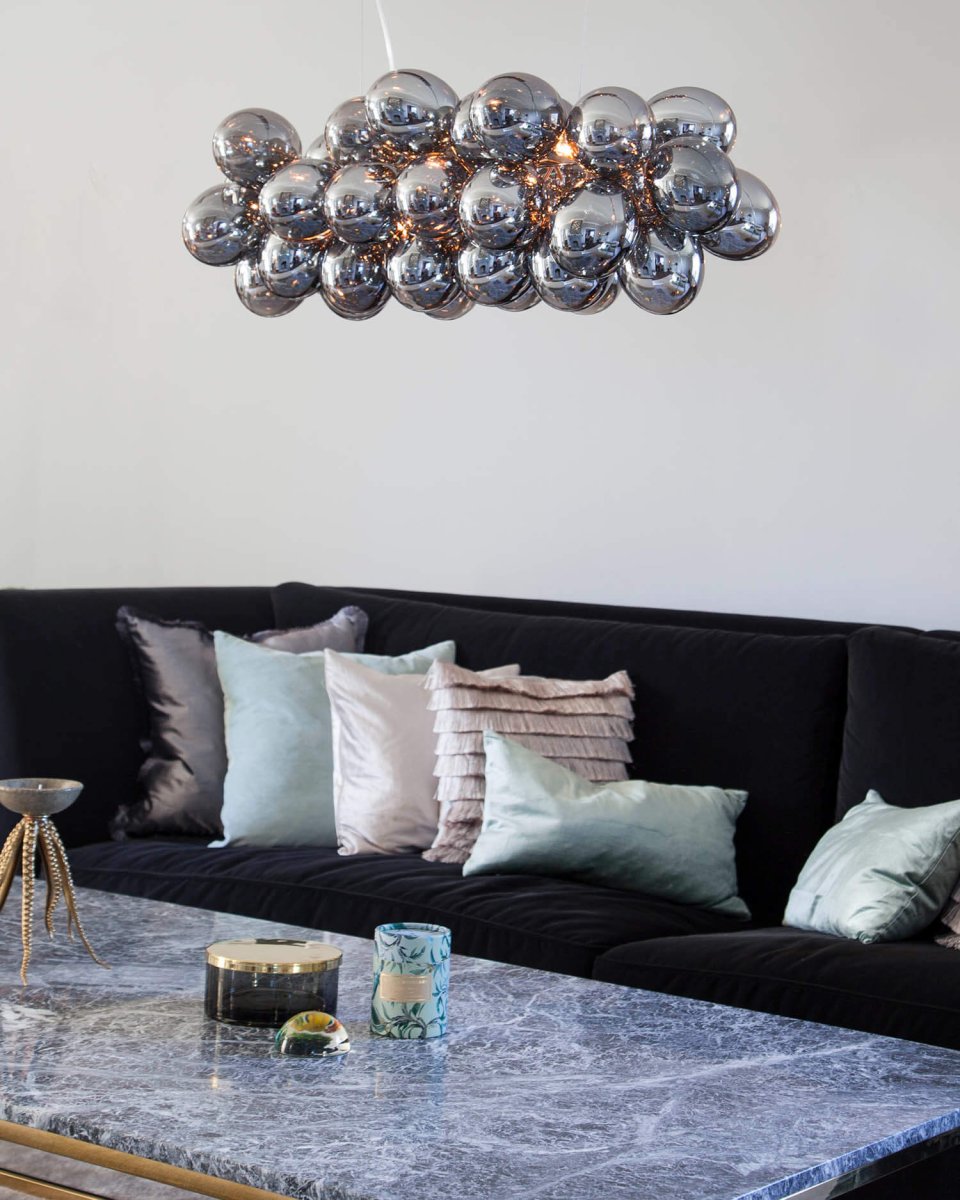 Gross Bar 80cm Røykfarget Taklampe Fra By Rydéns - Lampen er en del av den popul&aelig;re Gross-familien som er designet i sin helhet av By Ryd&eacute;ns.