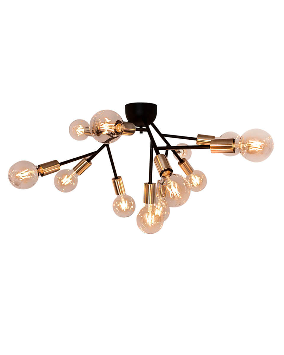 Heroes Ø72 Svart plafond Fra By Rydéns - Denne taklampen er perfekt for de som &oslash;nsker en uttrykksfull lampe.