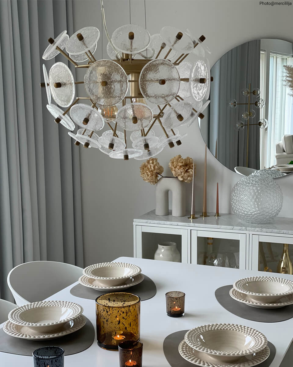 Retrow Ø50 Taklampe Fra By Rydéns - Selve produktet har en høyde på 38 cm og en diameter på 50 cm.