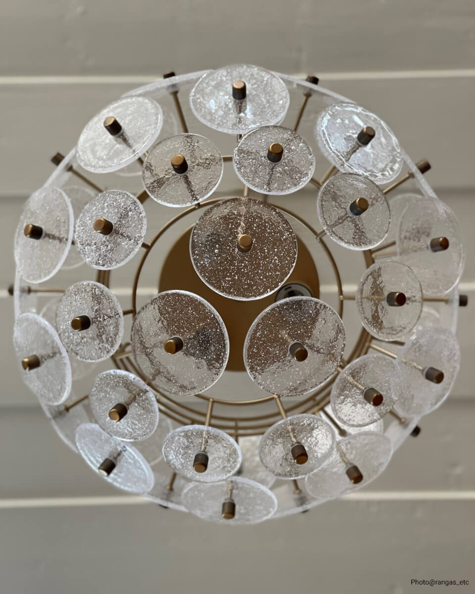 Retrow Ø50 Taklampe Fra By Rydéns - Selve produktet har en høyde på 38 cm og en diameter på 50 cm.