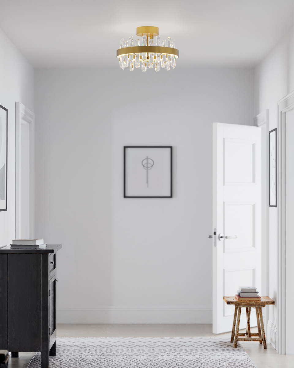 Triumph Ø50 Messing plafond Fra By Rydéns - Triumph er en taklampe som umiddelbart tiltrekker seg oppmerksomhet og gir rommet et eksklusivt preg.