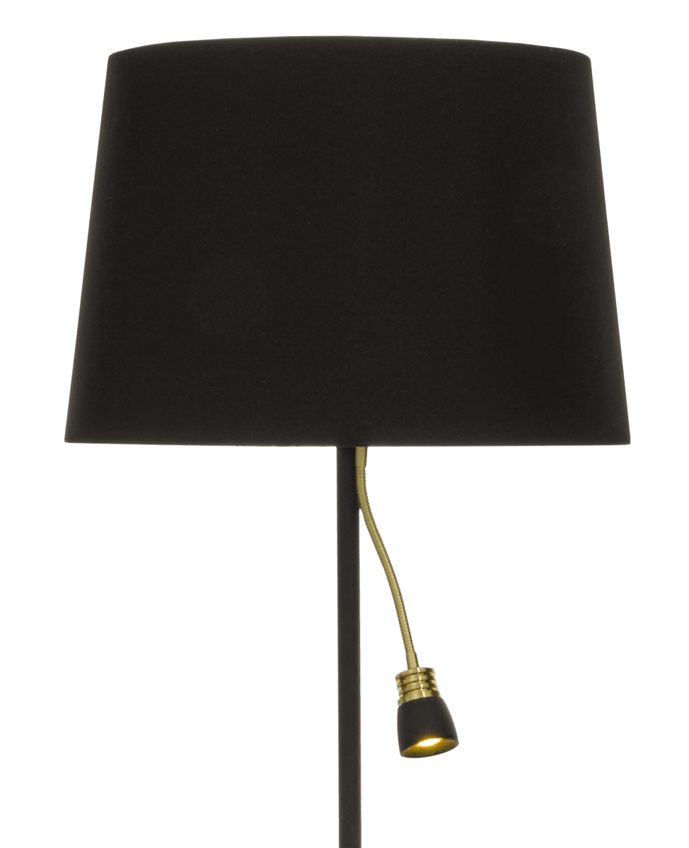Eketorp Svart gulvlampe Fra Aneta Lighting - Plasser for eksempel i stuen eller ved døren som leselampe.