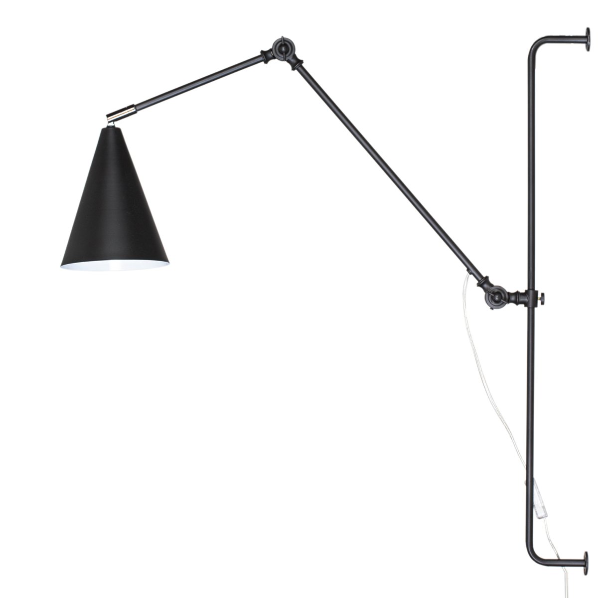 Yukon 78cm Matt svart vegglampe Fra By Rydéns - Selv det spisse designet tar over og gir deg en lyskilde i rommet som skiller seg ut og skaper en moderne stil.