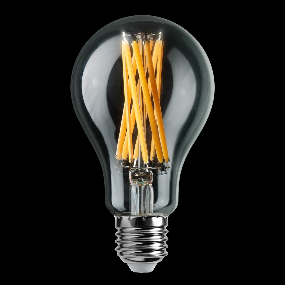 E27 18W 2700K 4-trinns dimbar Gjennomsiktig Fra Unison - HP LED normal klar E27 lyskilde med en effekt p&aring;; 18W og et varmt lys p&aring; 2700K gir b&aring;de kraftig og atmosf&aelig;risk belysning.