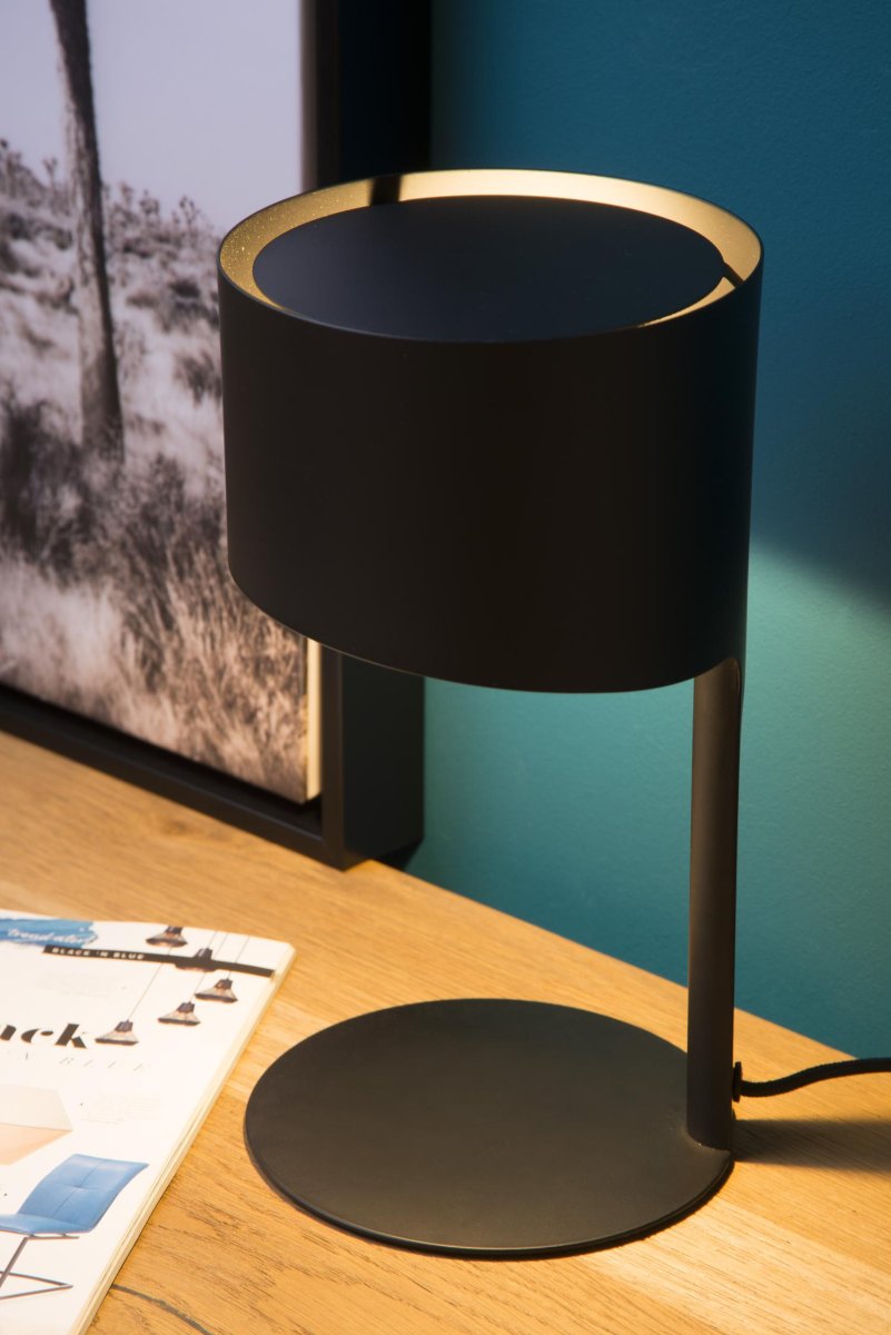 Knulle 28cm Svart bordlampe Fra Lucide - Designet er like enkelt som det er progressivt.